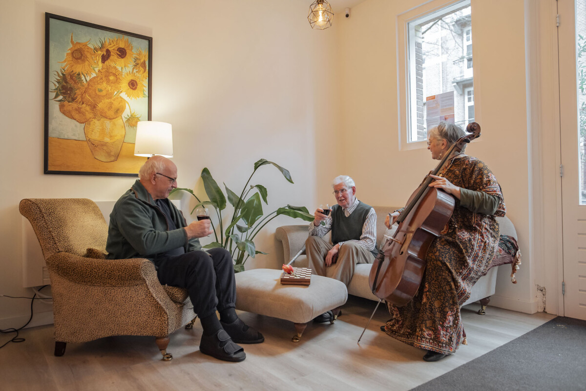 Tolstraat 75, een SevenAges Logeerhuis